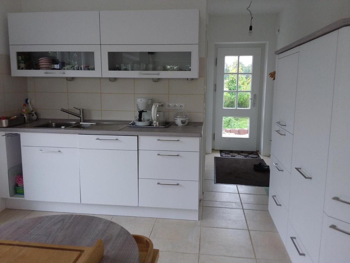 Haus Rosengarten- Ruhige Ferienwohnungen Im Gruenen Sehlen Exteriör bild